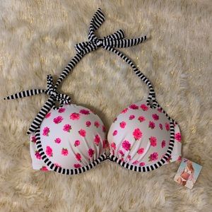 Victoria Secret Swim Top • 36C